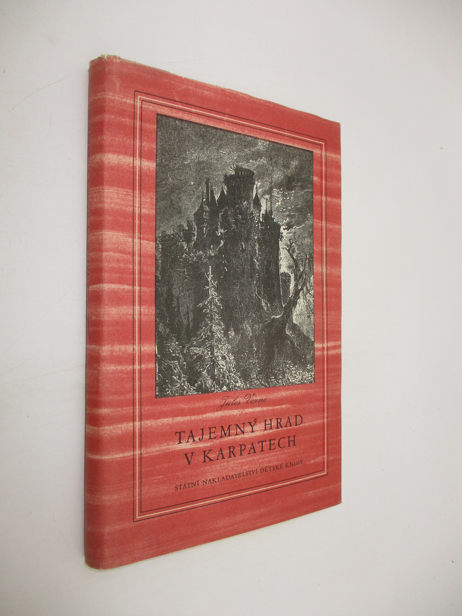 Tajemný hrad v Karpatech