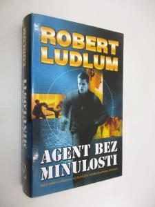 Agent bez minulosti