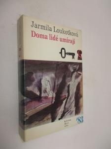 Doma lidé umírají