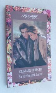 Za zavřenými dveřmi