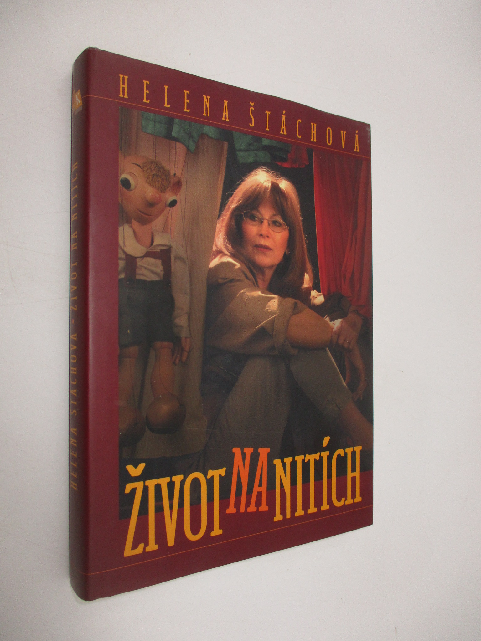 Život na nitích