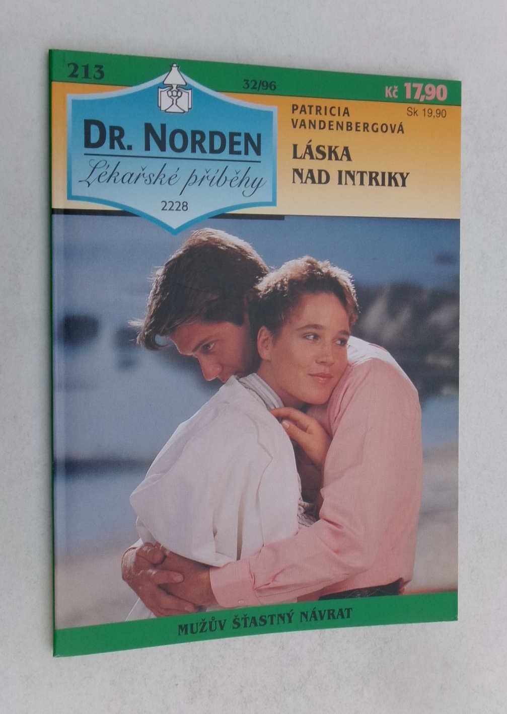 Láska nad intriky
